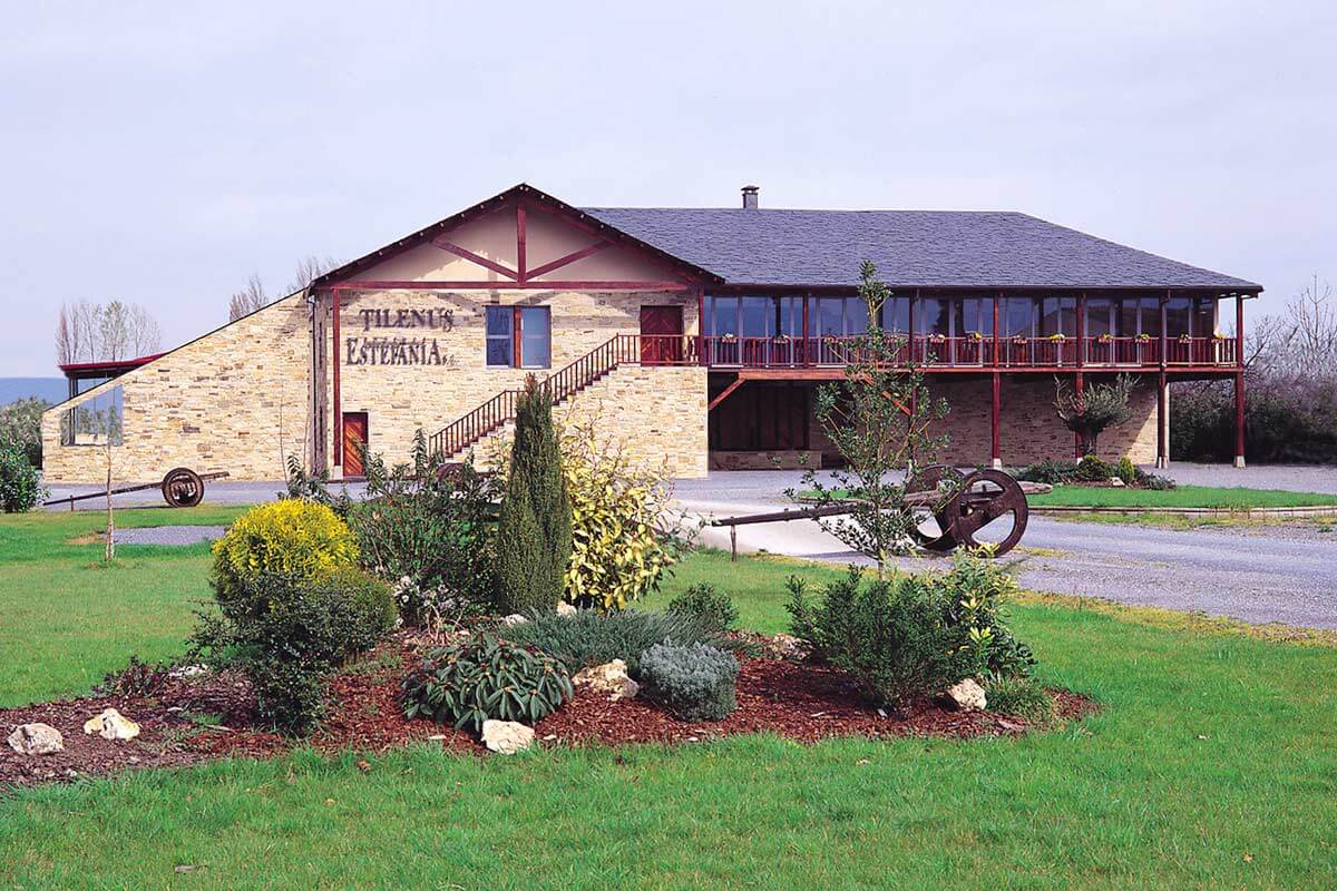 Foto de Bodegas Estefanía S.L. en Villadecanes, León
