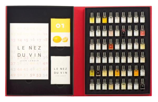 Libro 54 aromas del vino