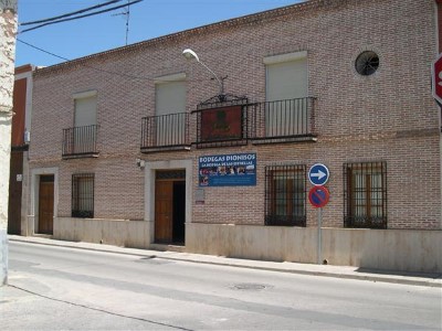 Visita y cata de Vino en Bodegas Dionisos
