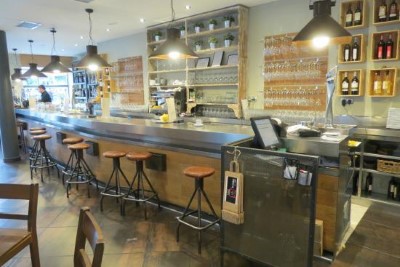 Curso cata de vino y 3 tapas, en la Vinoteca Barbechera para 2